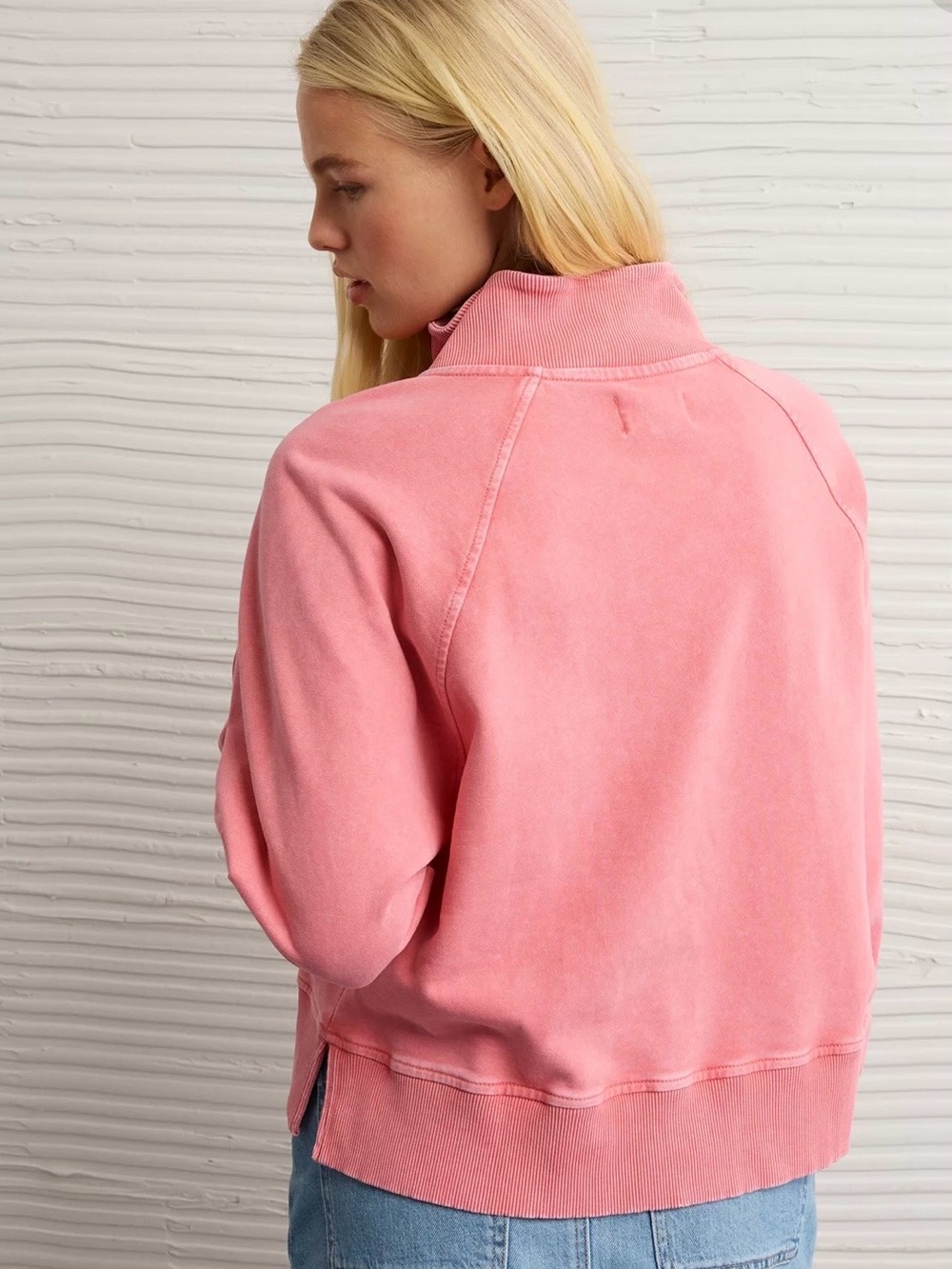 AMERICAN EAGLE MISSES BIG HUG HENLEY SWEATSHIRT SIZE MEDIUM IN CORAL NWT! - Picture 3 of 8